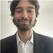 Ciao! Sono qui per aiutarti nei tuoi compiti a casa con pazienza e comprensione!